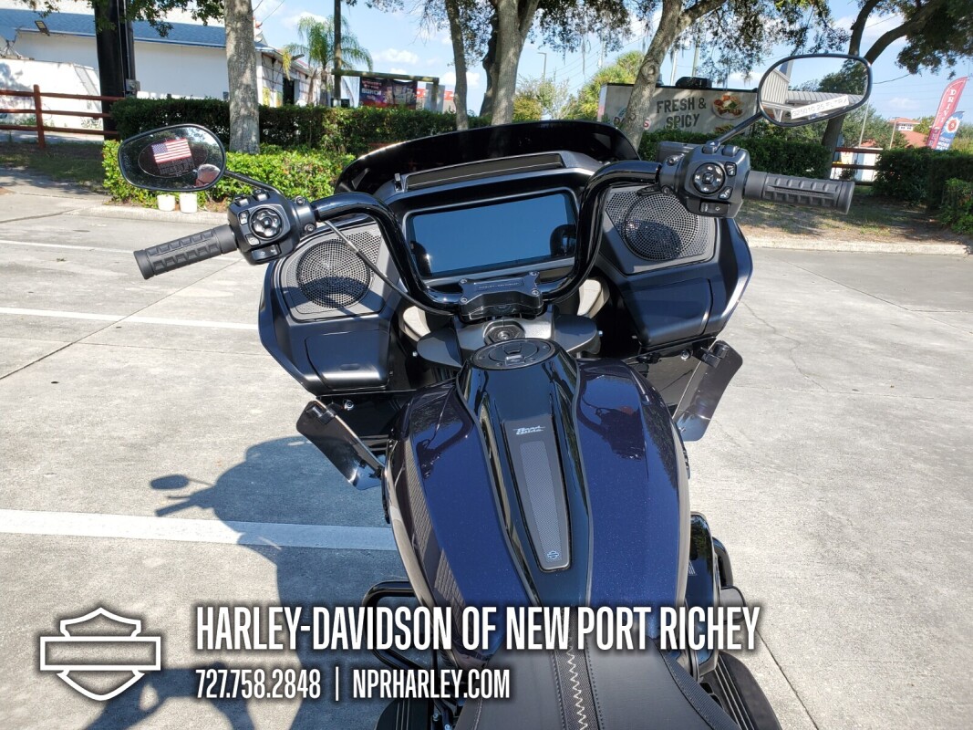 2025 Harley-Davidson Road Glide - Photo 8