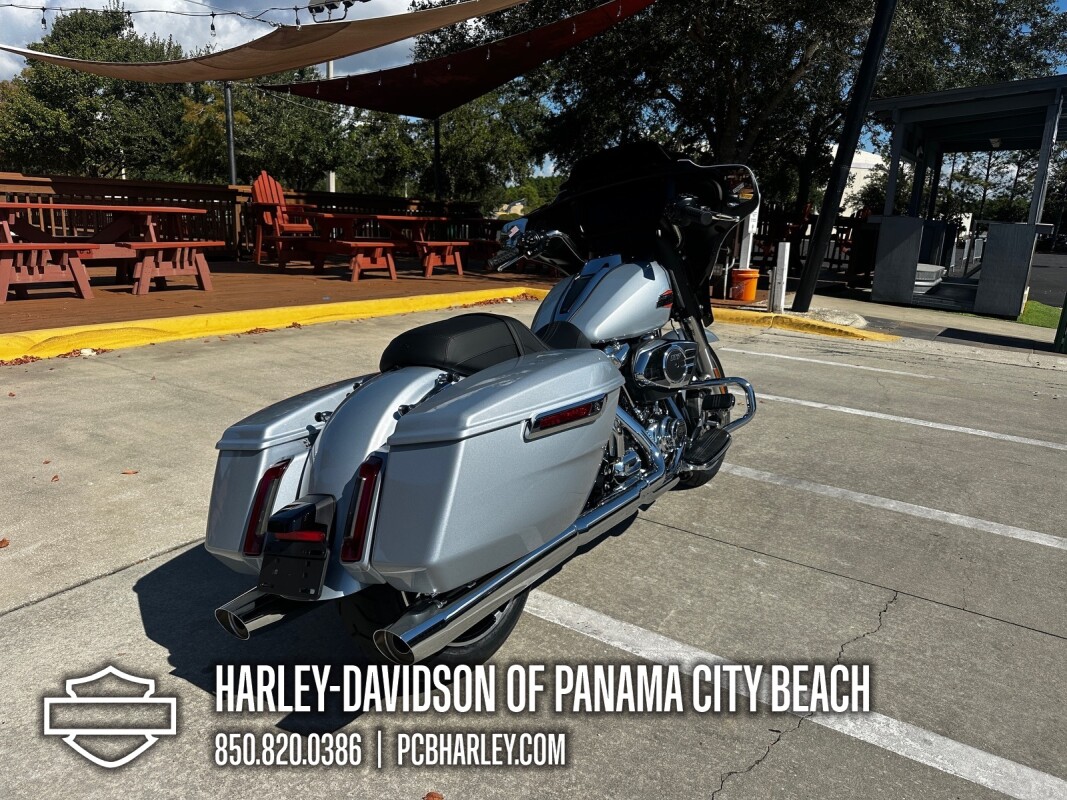 2025 Harley-Davidson Street Glide - Photo 2