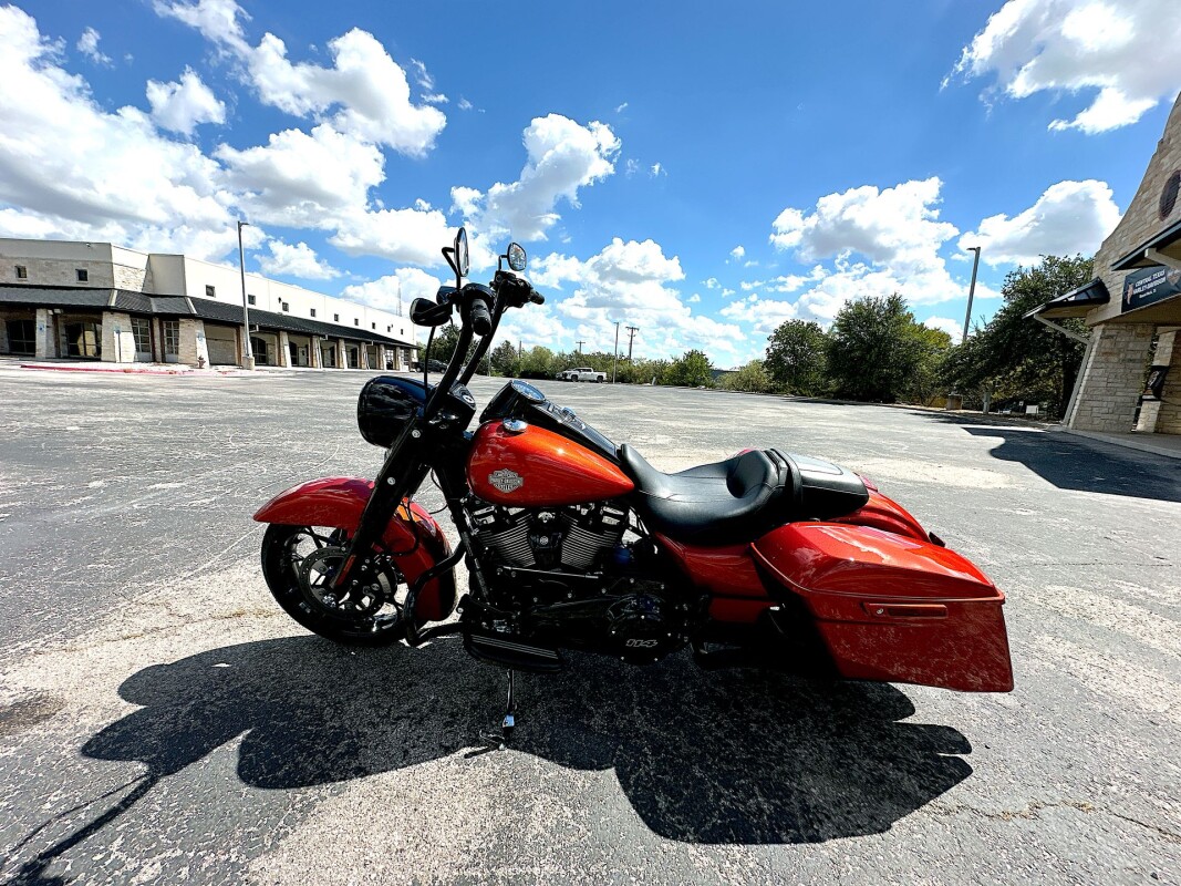Harley-Davidson Road King Special 2025 FLHRXS- only $30,284 including all installed accessories - Photo 6