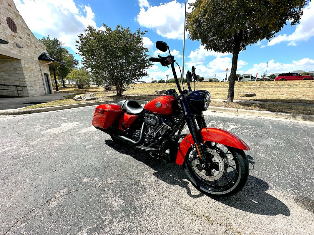 Harley-Davidson Road King Special 2025 FLHRXS- only $30,284 including all installed accessories - Photo 3