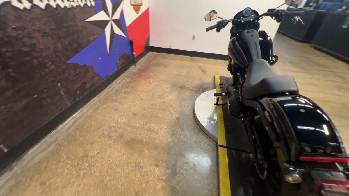 2025 Harley-Davidson Low Rider S FXLRS - Photo 2