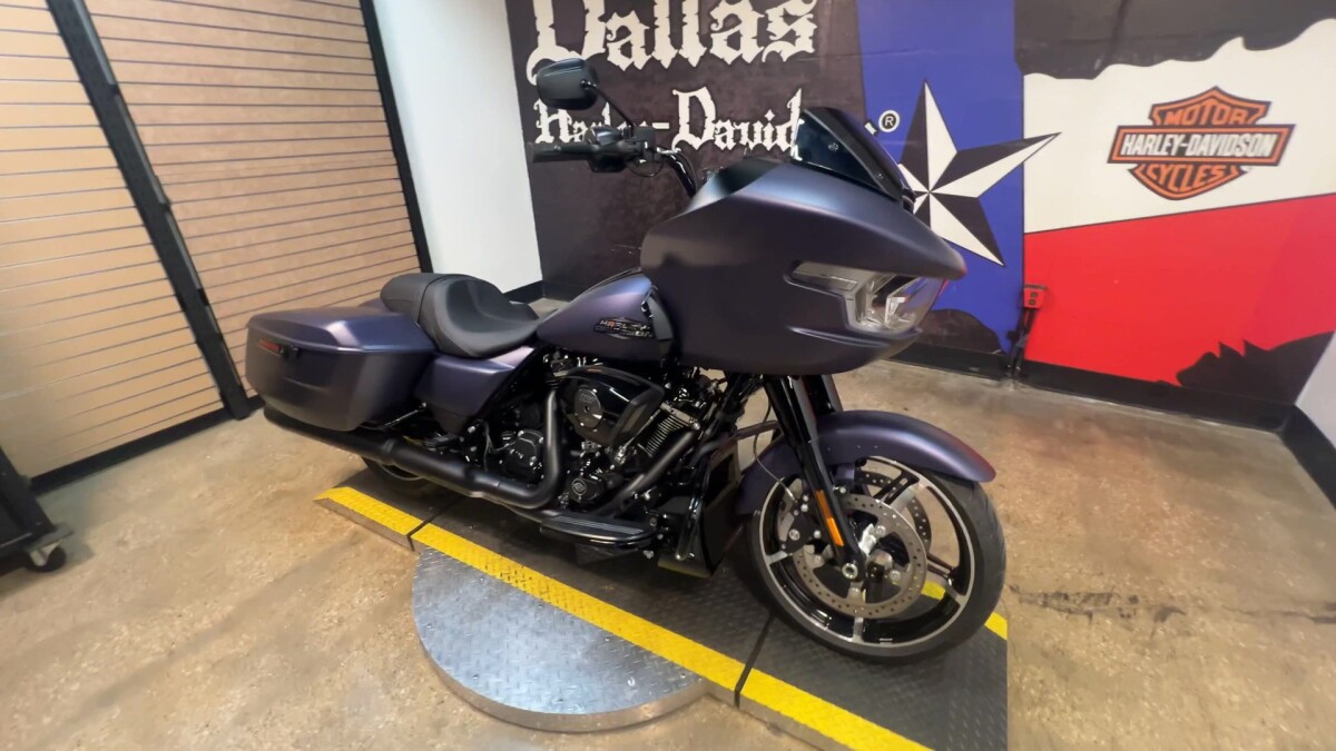 2025 Harley-Davidson Road Glide FLTRX - Photo 5