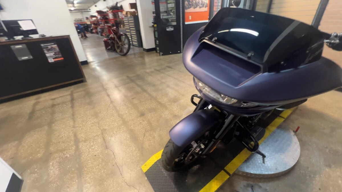 2025 Harley-Davidson Road Glide FLTRX - Photo 7