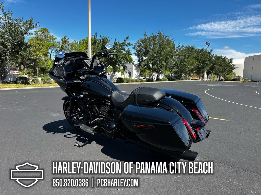 2025 Harley-Davidson Road Glide - Photo 4