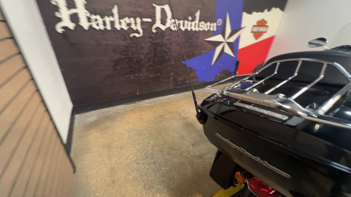 2013 Harley-Davidson Road Glide Ultra FLTRU - Photo 3