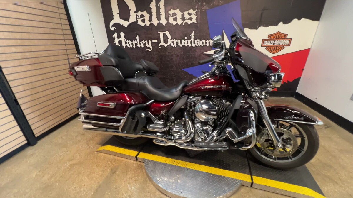 2014 Harley-Davidson Ultra Limited FLHTK - Photo 5