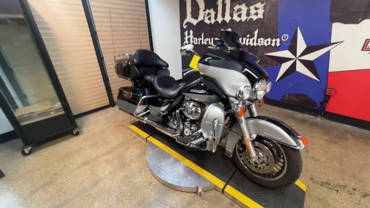 2013 Harley-Davidson Electra Glide Ultra Limited FLHTK - Photo 5