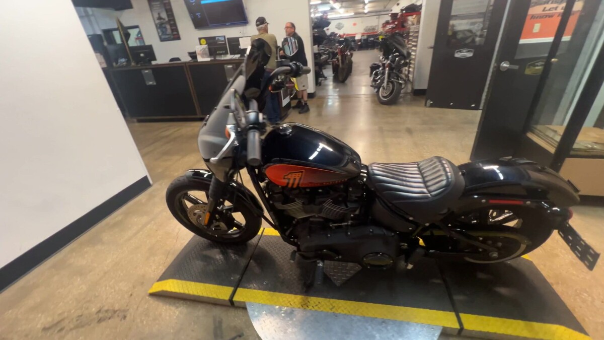 2022 Harley-Davidson Street Bob 114 FXBBS - Photo 9