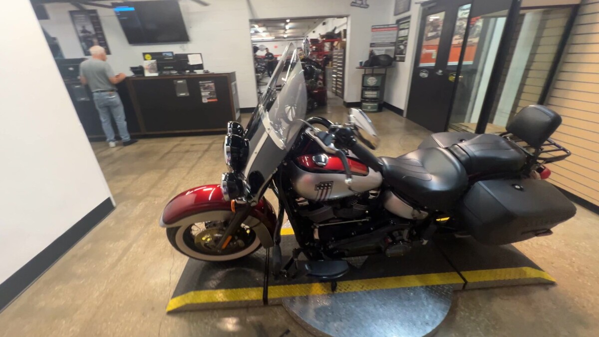 2019 Harley-Davidson Heritage Classic 114 FLHCS - Photo 8