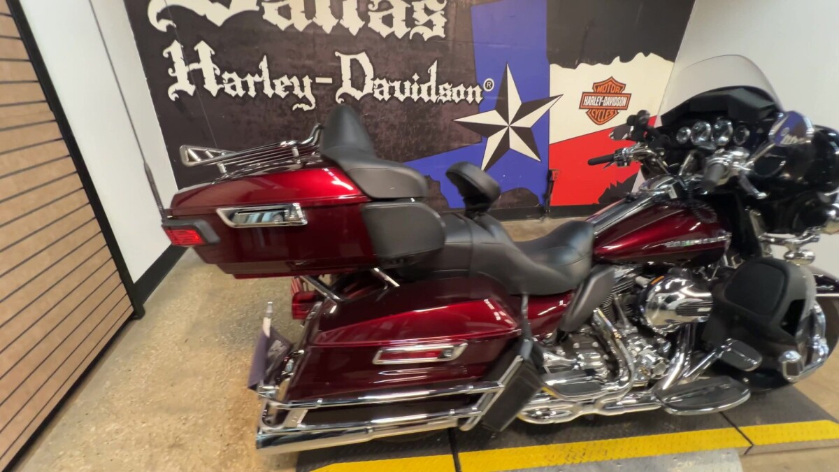 2014 Harley-Davidson Ultra Limited FLHTK - Photo 4