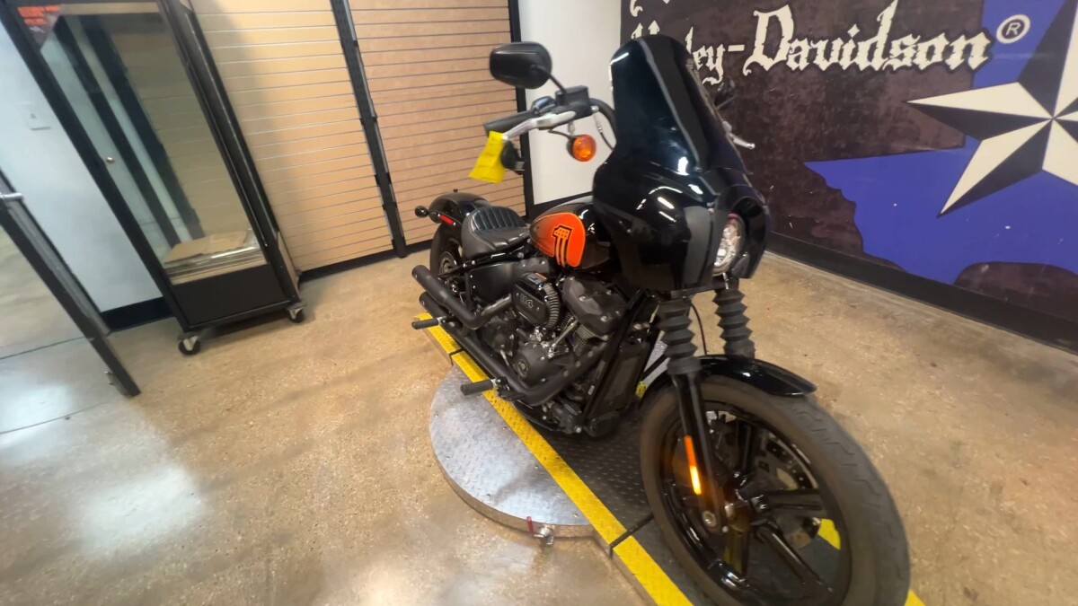 2022 Harley-Davidson Street Bob 114 FXBBS - Photo 6