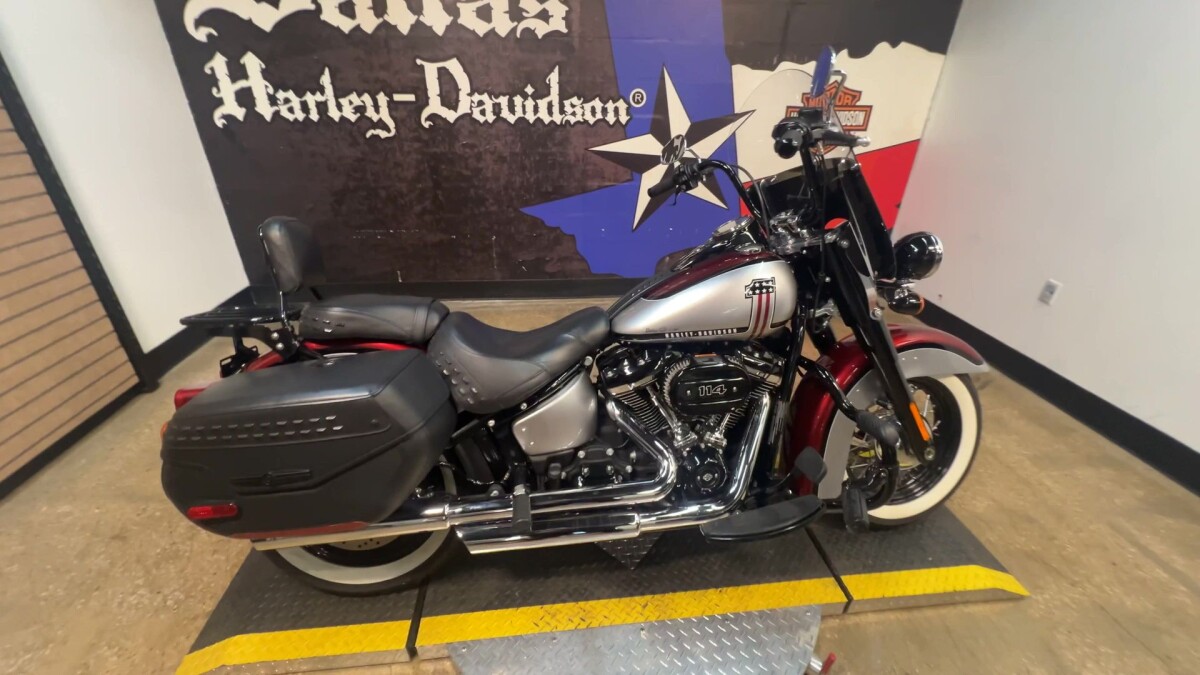 2019 Harley-Davidson Heritage Classic 114 FLHCS - Photo 4