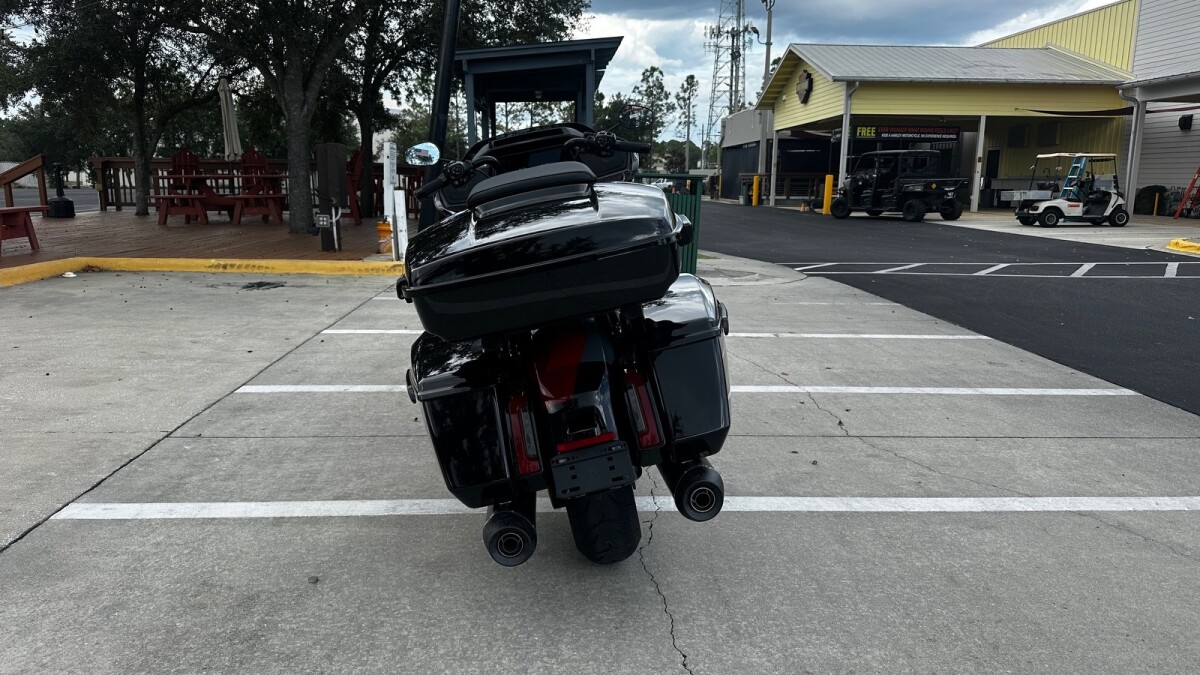 2025 Harley-Davidson CVO Road Glide ST - Photo 3