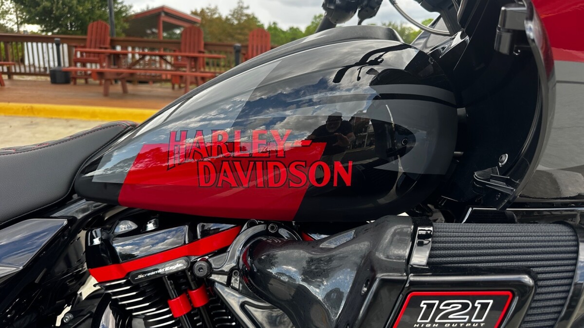 2025 Harley-Davidson CVO Road Glide ST - Photo 10