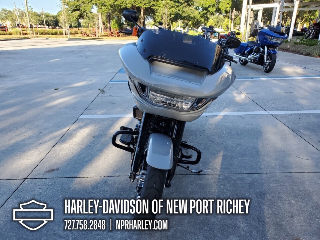 2025 Harley-Davidson Road Glide - Photo 2
