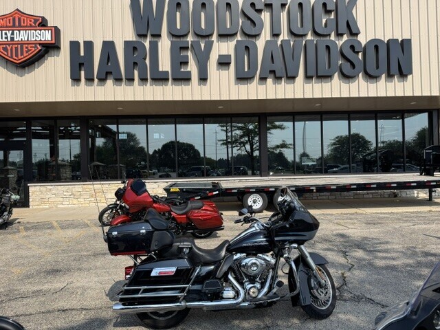 Harley-Davidson Road Glide Ultra 2013 FLTRU MIDNIGHT PEARL
