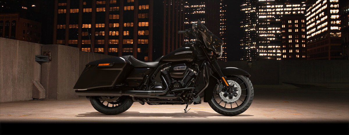 Harley-Davidson Street Glide Special 2018 FLHXS VIVID BLACK