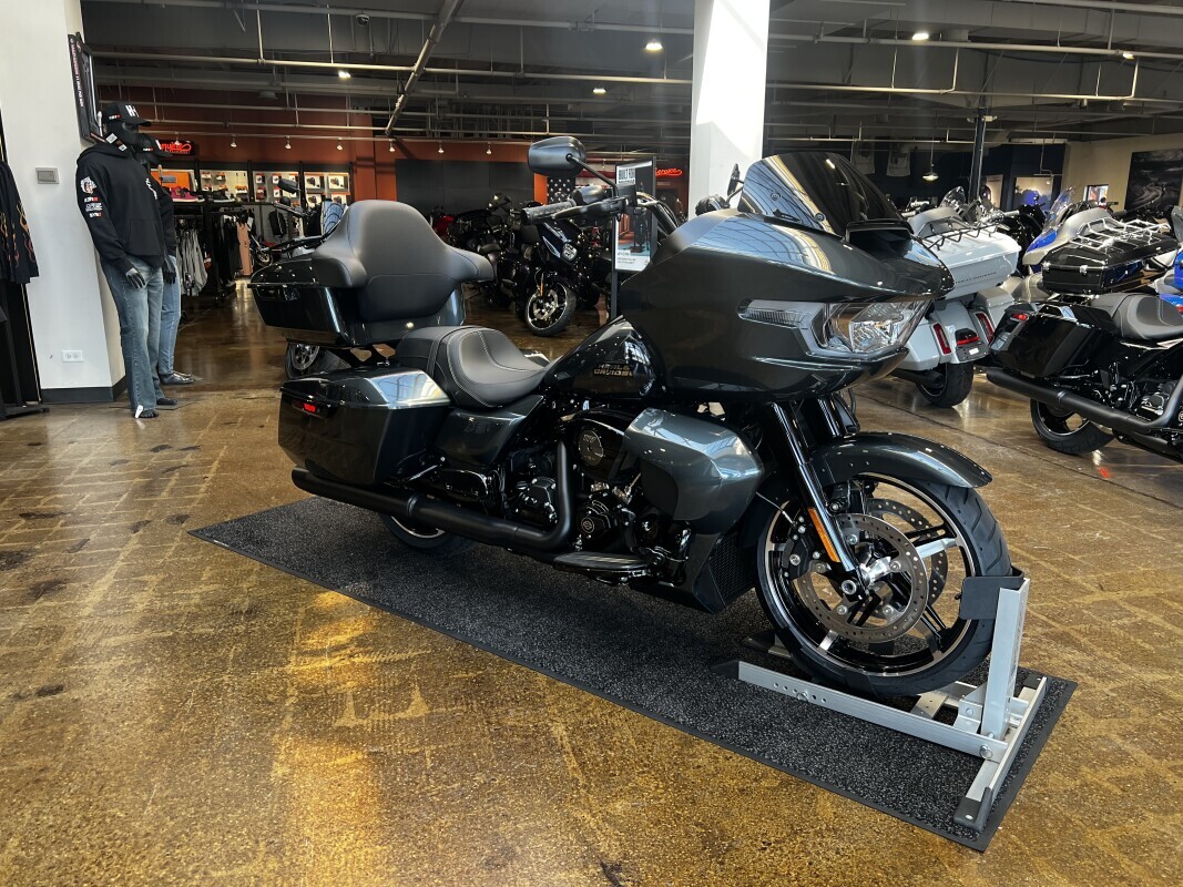 Harley-Davidson Road Glide 2025 FLTRX IRON HORSE