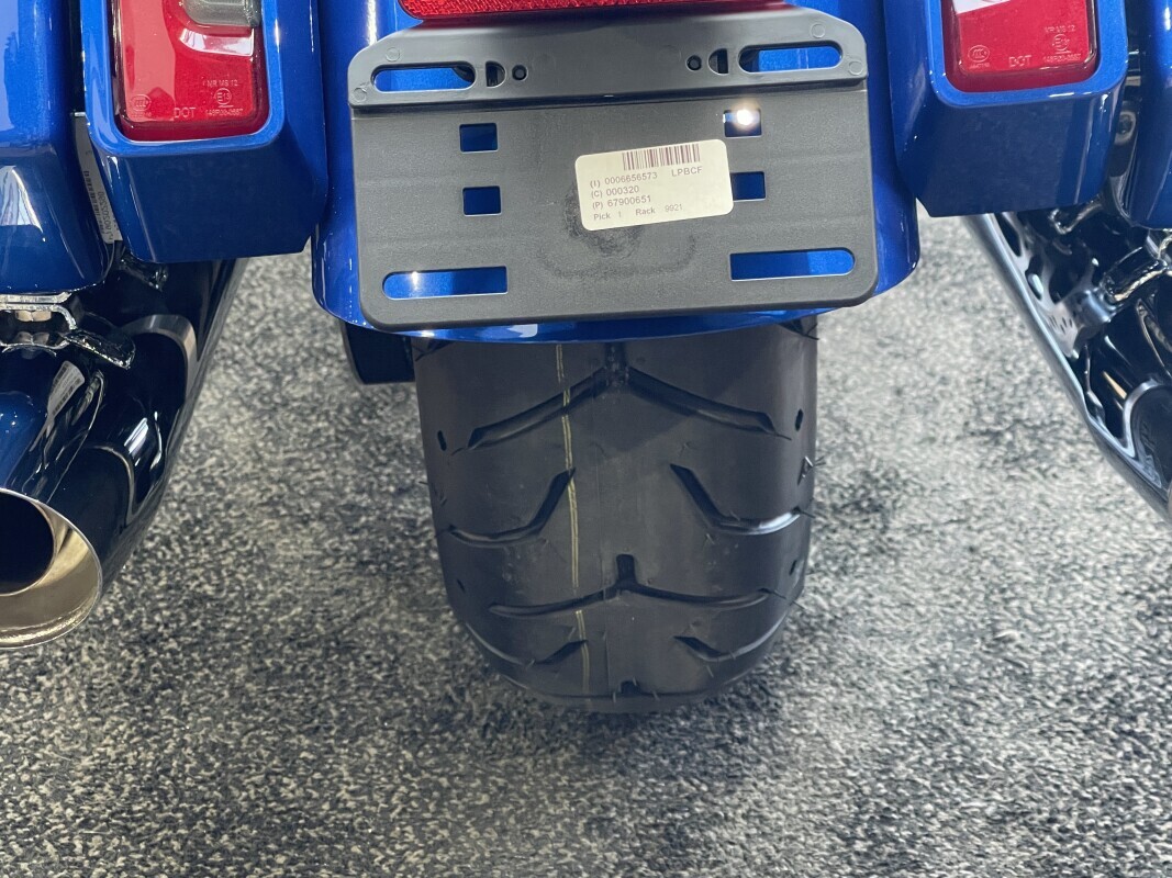 Harley-Davidson Road Glide 2025 FLTRX BLUE BURST - Photo 9