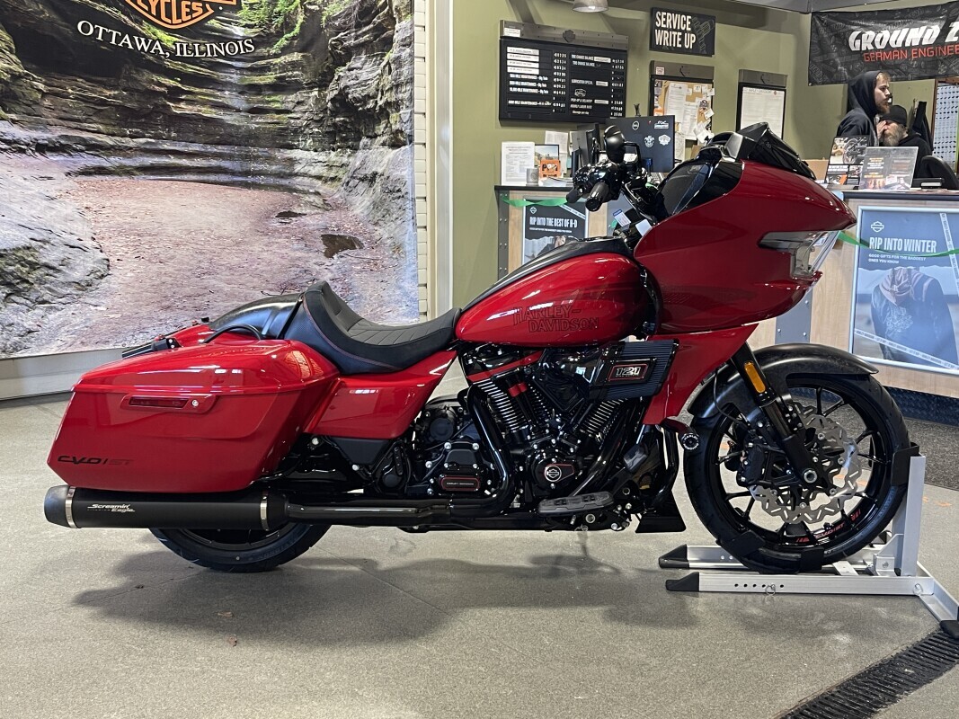 Harley-Davidson CVO Road Glide ST 2025 FLTRXSTSE RALLY RED - Photo 5
