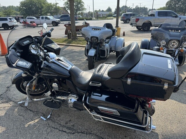 Harley-Davidson Road Glide Ultra 2013 FLTRU MIDNIGHT PEARL - Photo 4