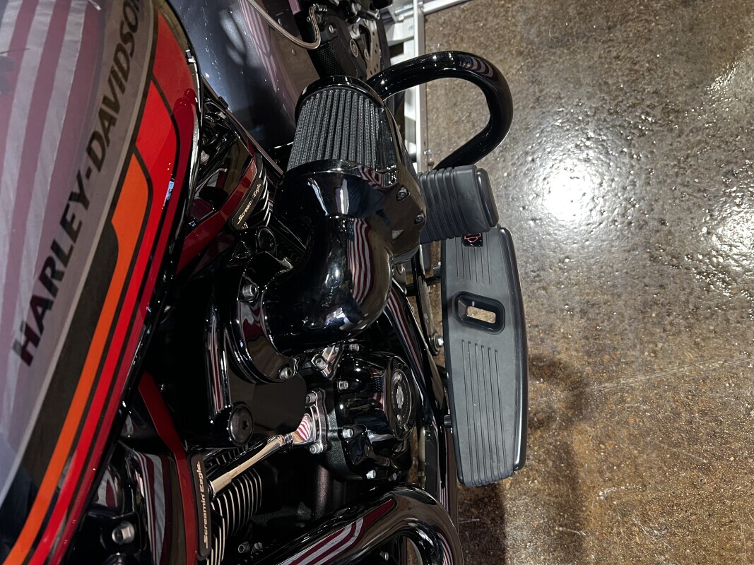 Harley-Davidson CVO Street Glide 2020 FLHXSE GRAY - Photo 5