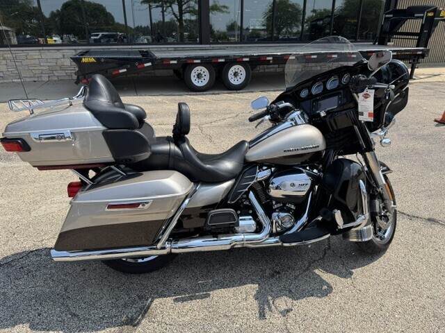 Harley-Davidson Ultra Limited 2018 FLHTK SILVER/BROWN - Photo 2