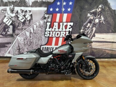 Harley-Davidson CVO Road Glide ST 2025 FLTRXSTSE MERCURY SILVER