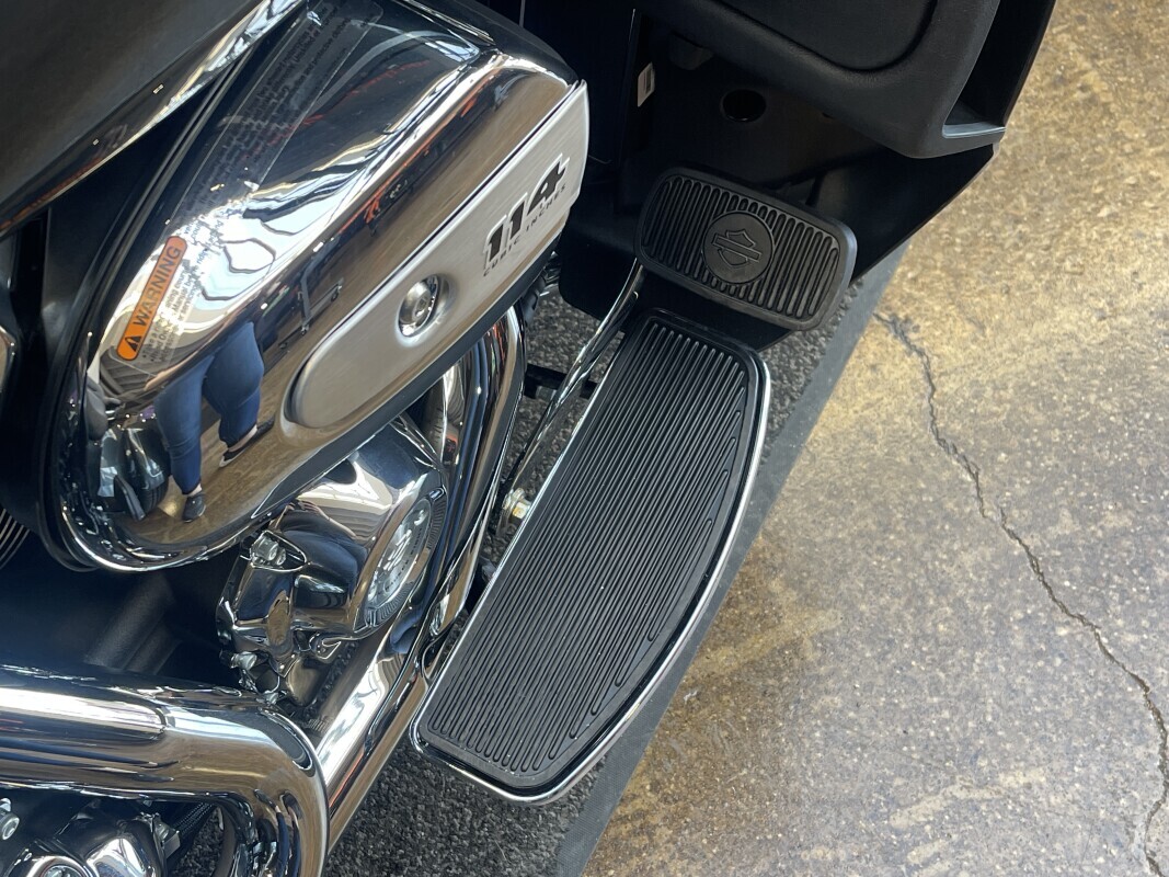 Harley-Davidson Tri Glide Ultra 2025 FLHTCUTG IRN HRSE MT/BLK - Photo 4