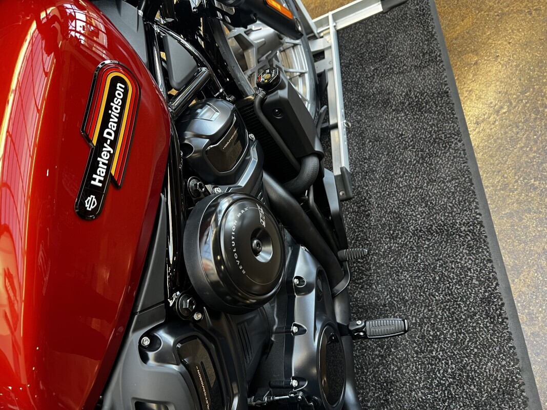 Harley-Davidson Nightster Special 2025 RH975S WHISKEY FIRE - Photo 4