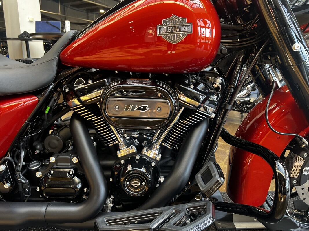 Harley-Davidson Road King Special 2025 FLHRXS WHISKEY FIRE - Photo 6