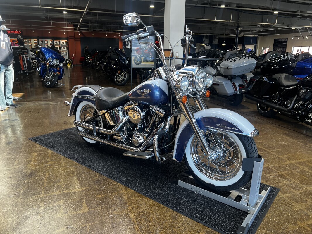 FLSTNSE 2000 CVO Softail Deluxe