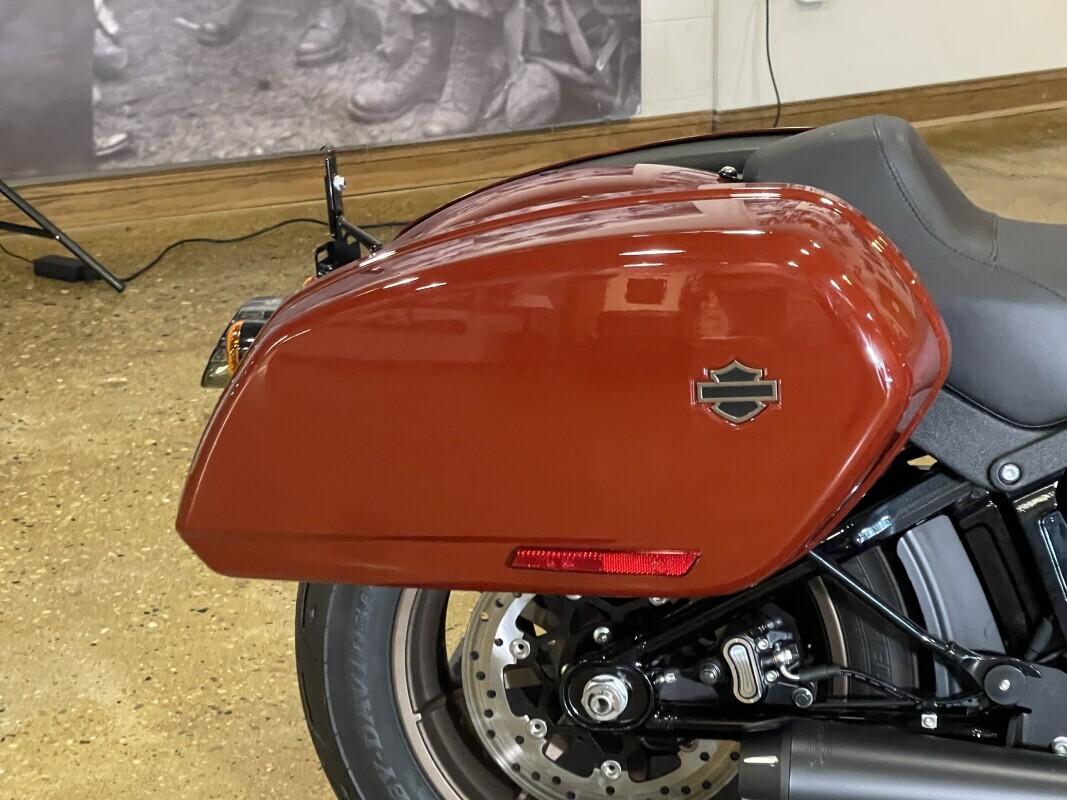 Harley-Davidson Low Rider ST 2024 FXLRST RED ROCK - Photo 6