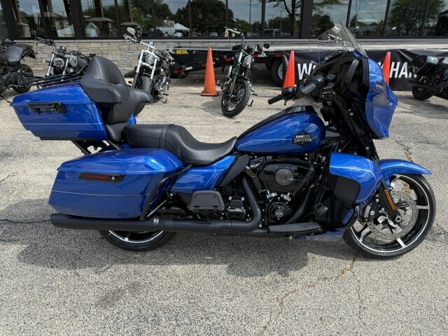 Harley-Davidson Street Glide Ultra 2025 FLHXU BLUE BURST - Photo 2