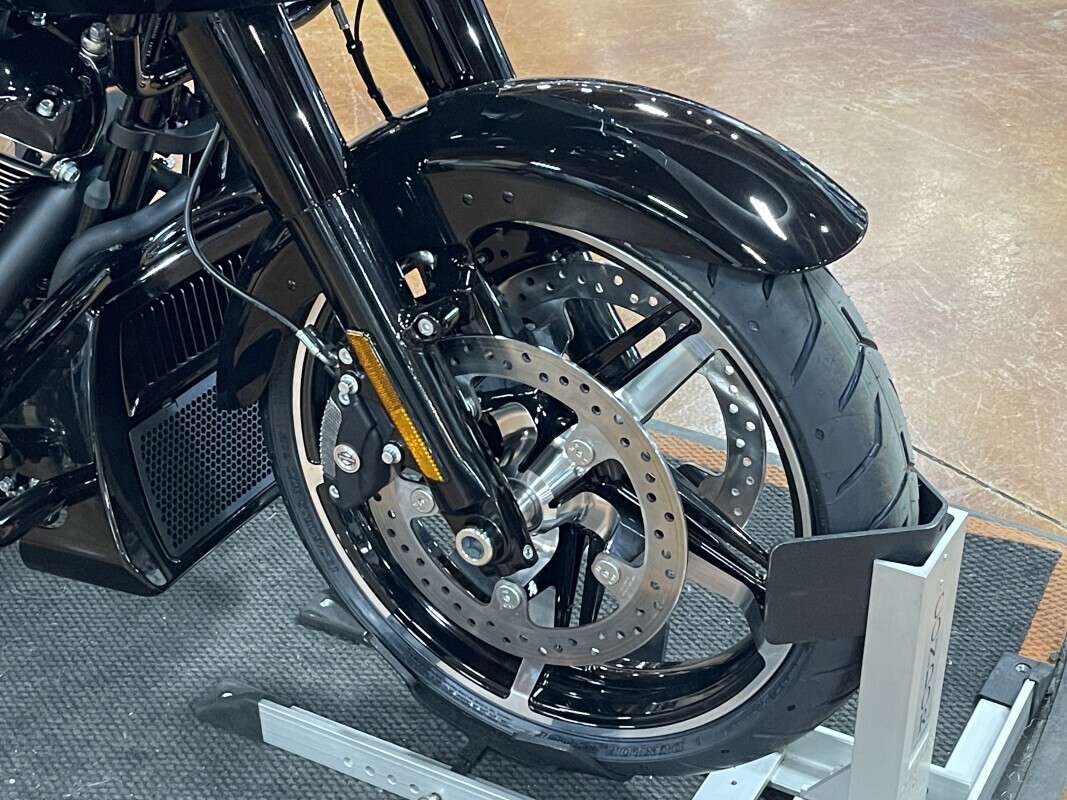 Harley-Davidson Road Glide 2025 FLTRX MDNGHT - Photo 2