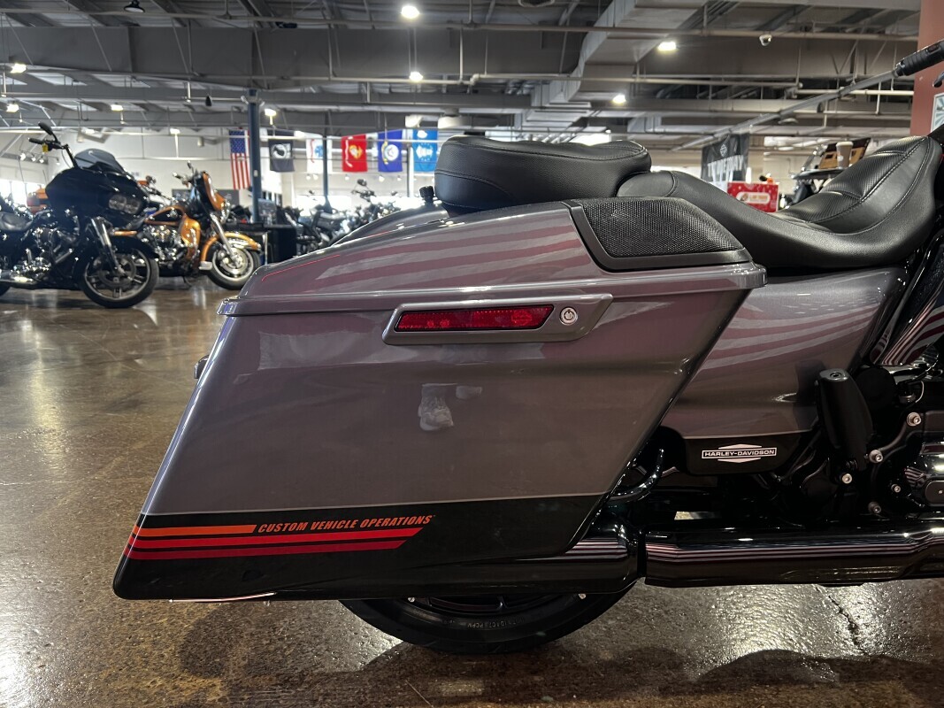 Harley-Davidson CVO Street Glide 2020 FLHXSE GRAY - Photo 7