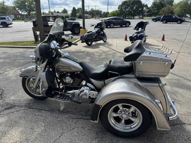 Harley-Davidson Electra Glide Classic 2007 FLHTC PEWTER - Photo 4