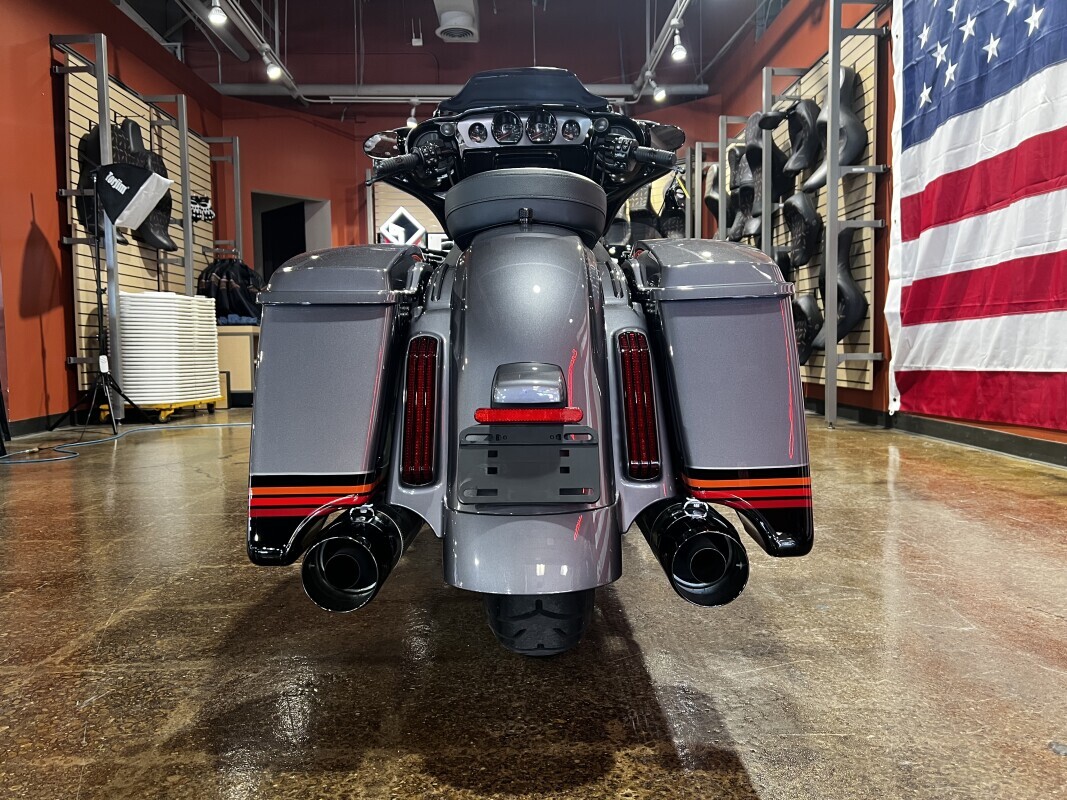 Harley-Davidson CVO Street Glide 2020 FLHXSE GRAY - Photo 10