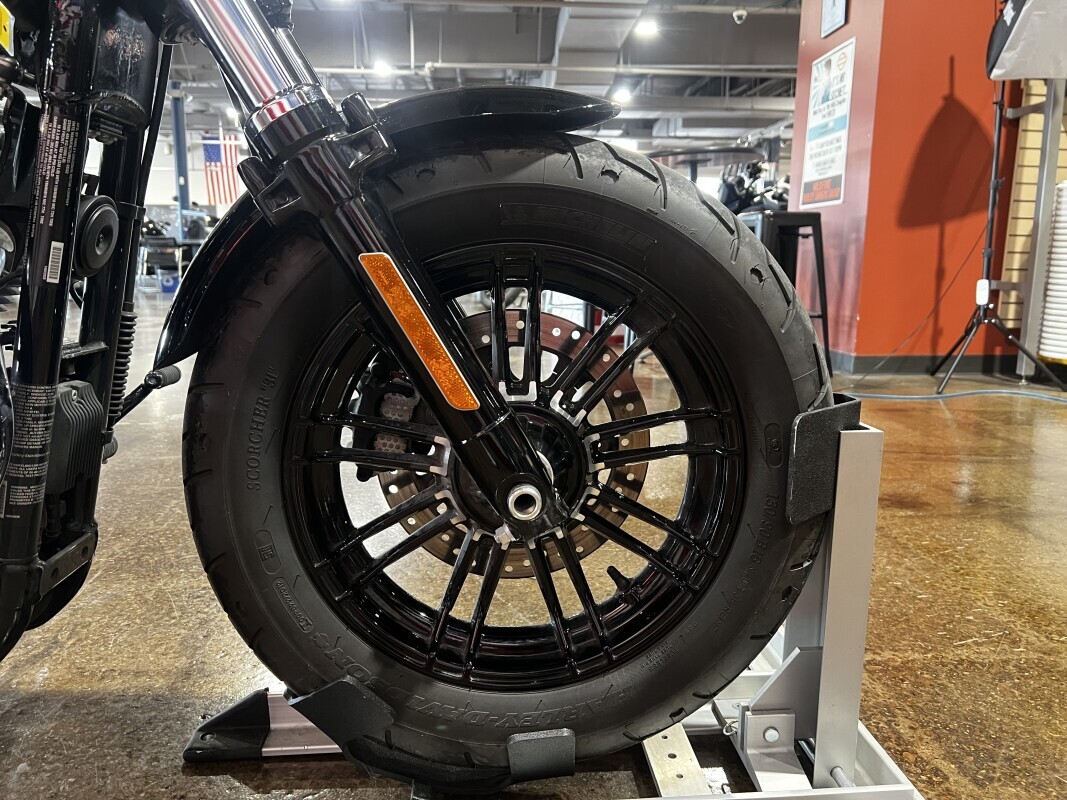 Harley-Davidson Forty-Eight 2022 XL 1200X BLACK - Photo 2