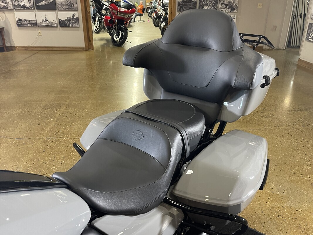 Harley-Davidson Street Glide Ultra 2025 FLHXU BILLIARD GRAY - Photo 10