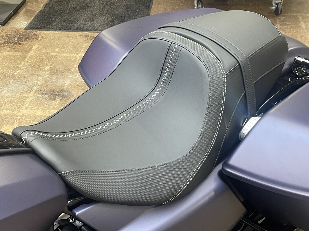 Harley-Davidson Road Glide 2025 FLTRX PRPL ABYSS DNM - Photo 10