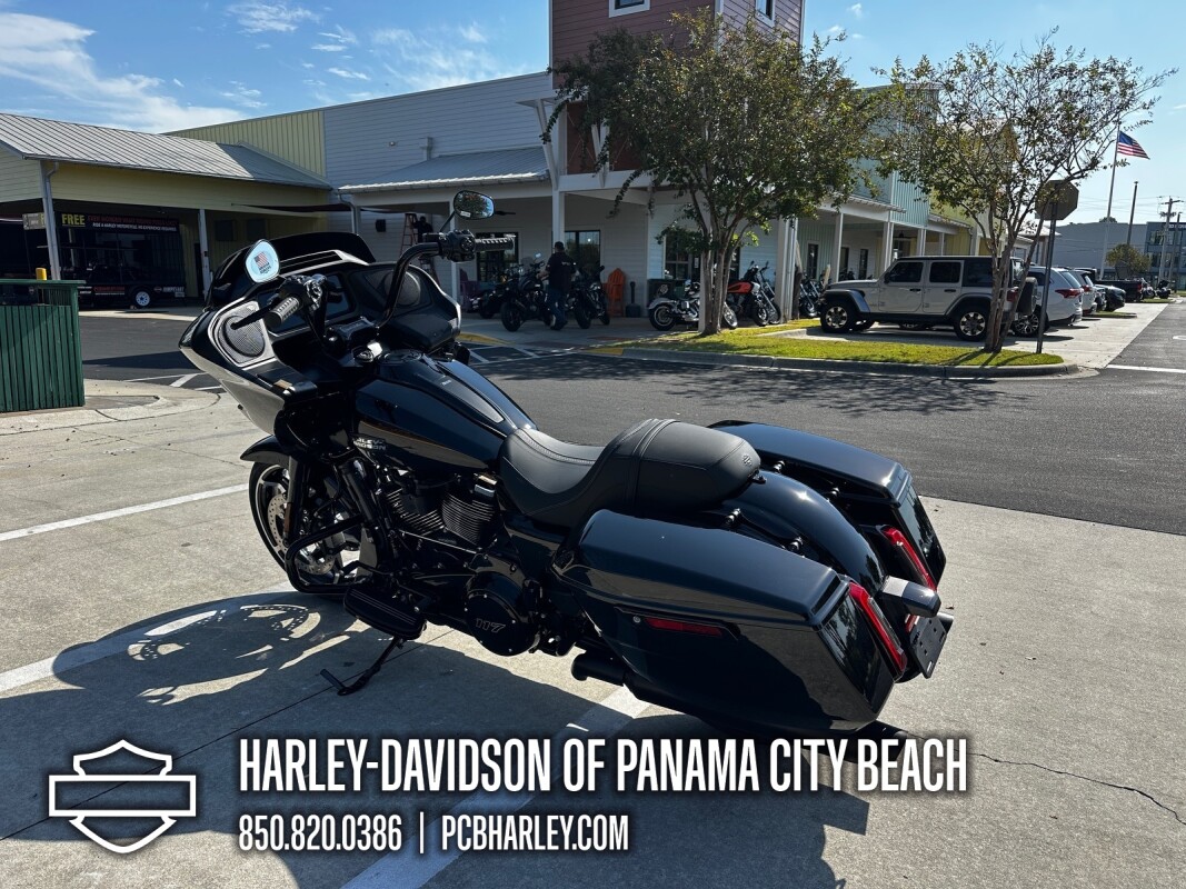 2025 Harley-Davidson Road Glide - Photo 4
