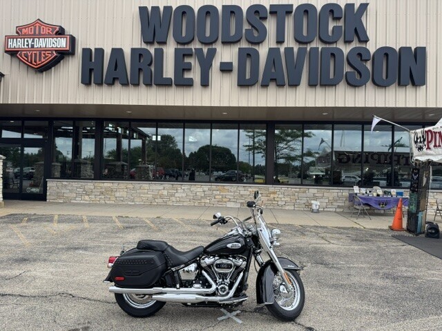 Harley-Davidson Heritage Classic 114 2024 FLHCS BLACK