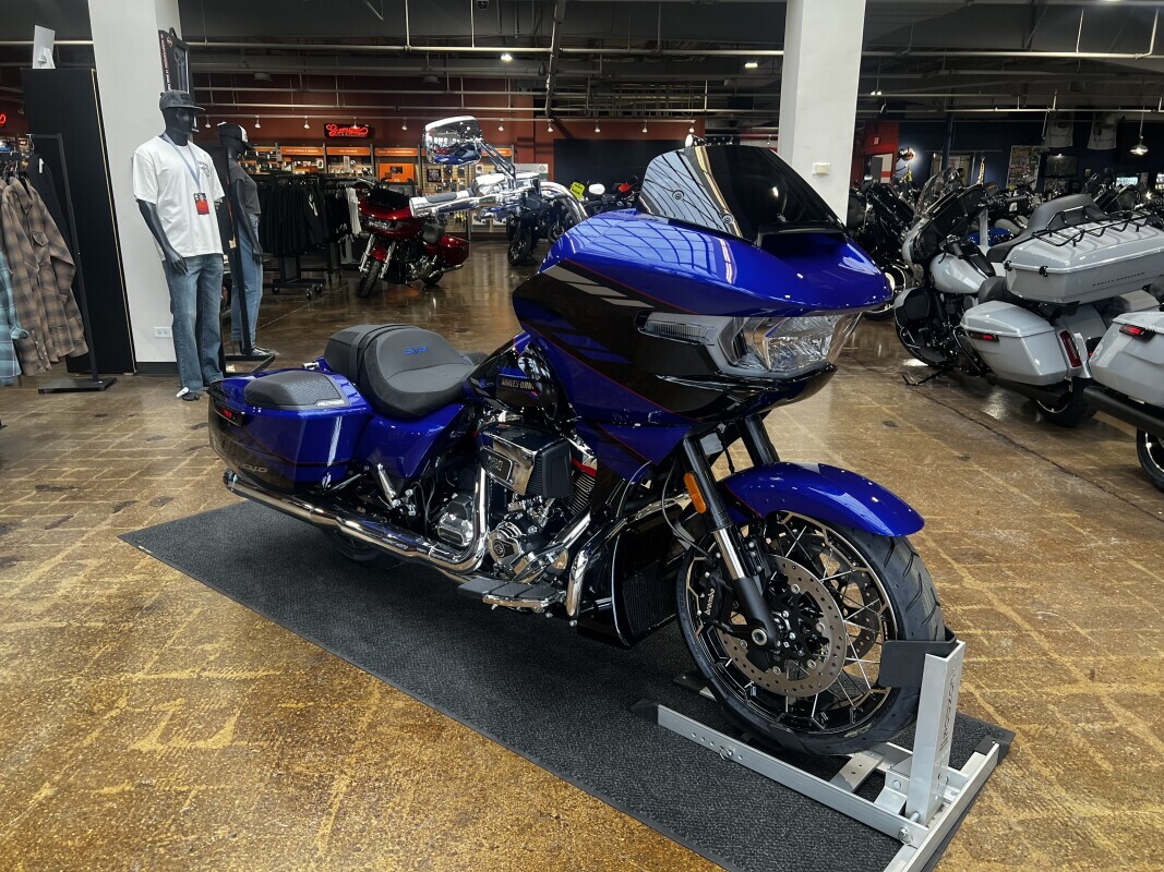Harley-Davidson CVO Road Glide 2025 FLTRXSE BLUE STREAK