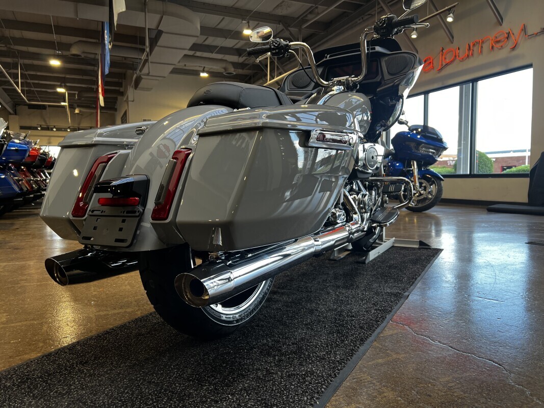 Harley-Davidson Road Glide 2025 FLTRX BILLIARD GRAY - Photo 8