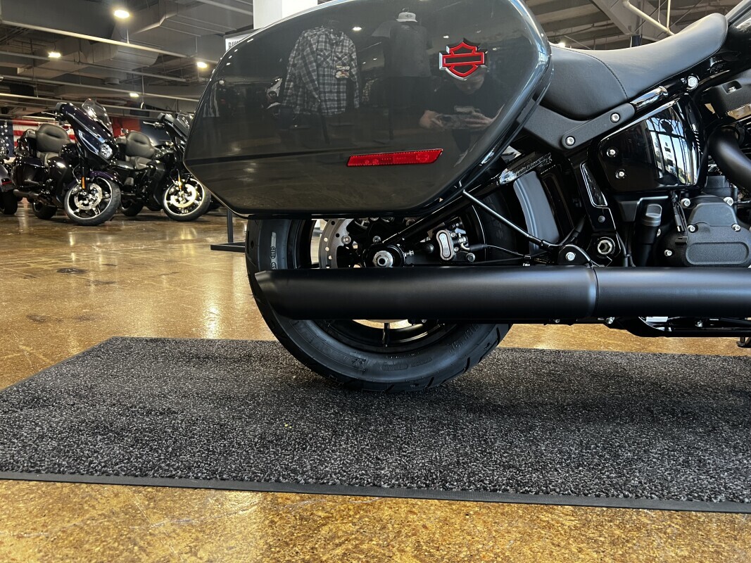 Harley-Davidson Low Rider ST 2025 FXLRST IRON HORSE - Photo 8