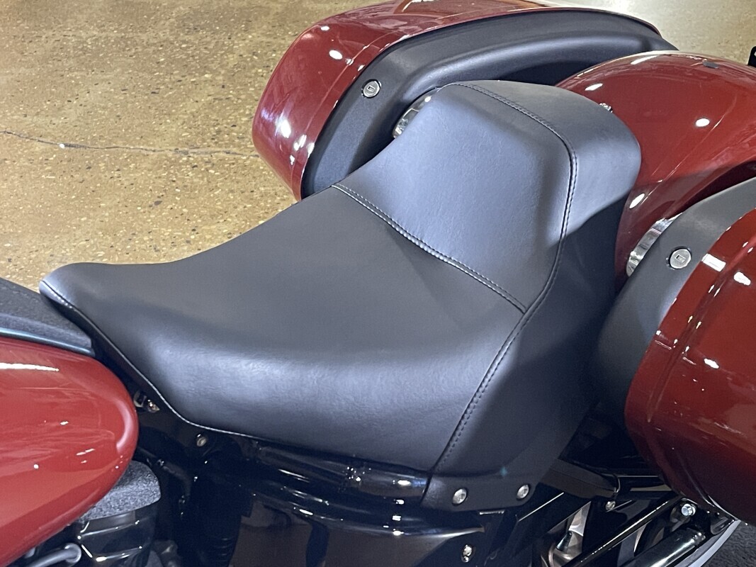 Harley-Davidson Low Rider ST 2024 FXLRST RED ROCK - Photo 10