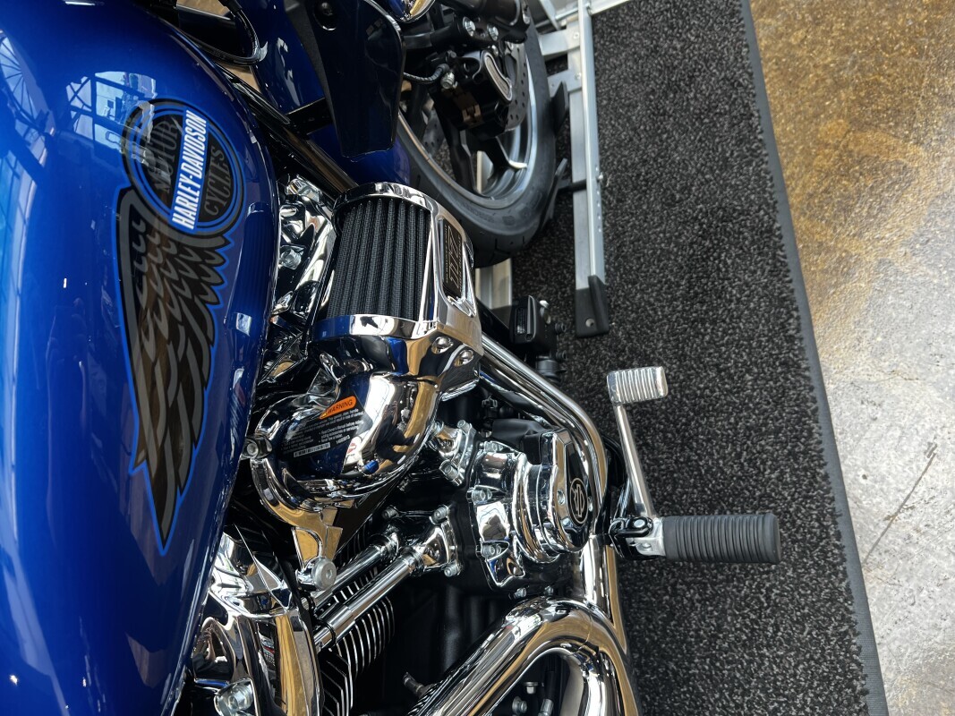 Harley-Davidson Low Rider ST 2025 FXLRST BLUE BURST - Photo 4