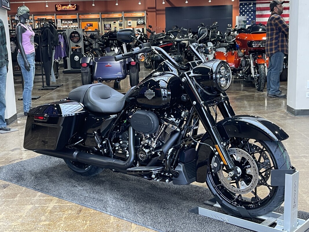 Harley-Davidson Road King Special 2025 FLHRXS VIVID BLACK