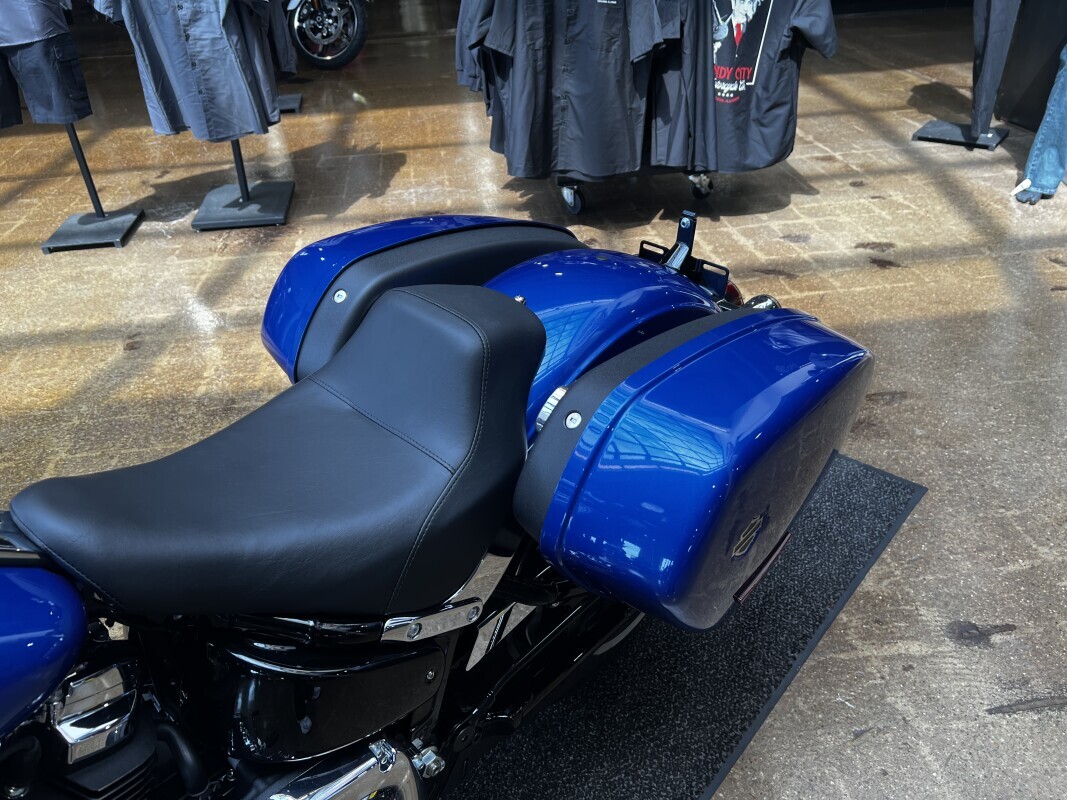Harley-Davidson Low Rider ST 2025 FXLRST BLUE BURST - Photo 10